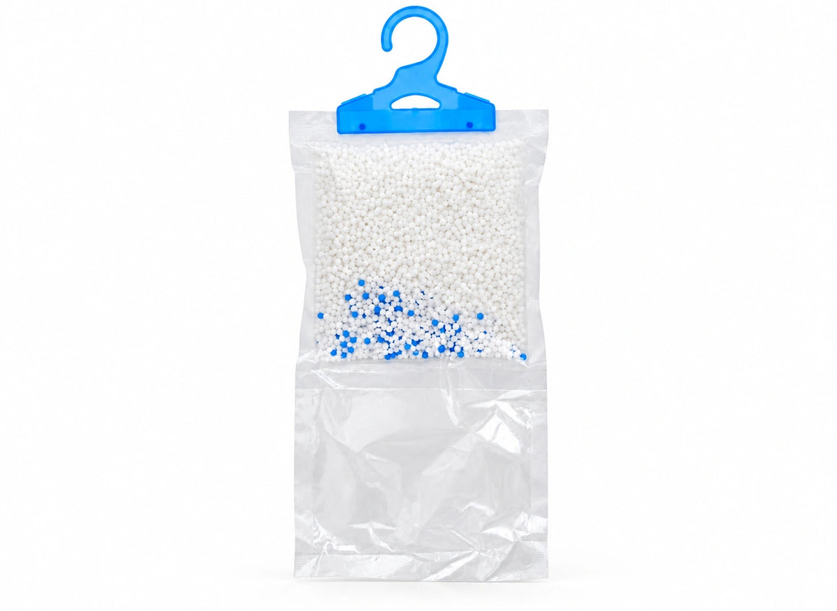 Sac absorbeur d'humidité au chlorure de calcium 220 g à suspendre — fond blanc